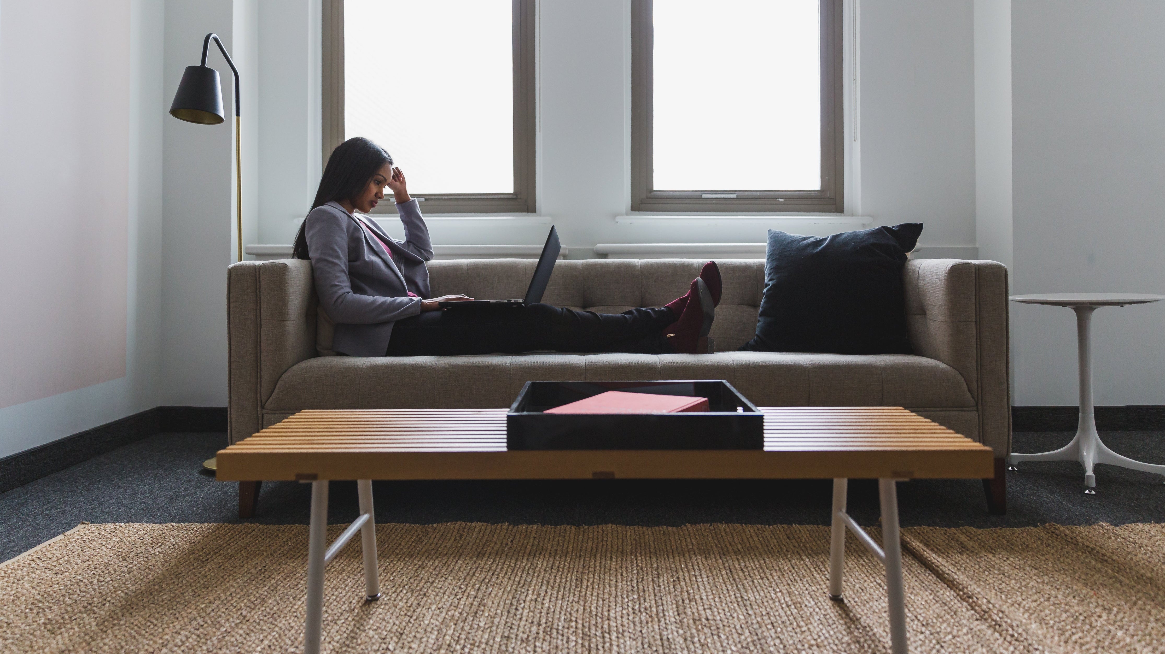 Saúde mental na era moderna: por que o cuidado emocional deve fazer parte da sua rotina